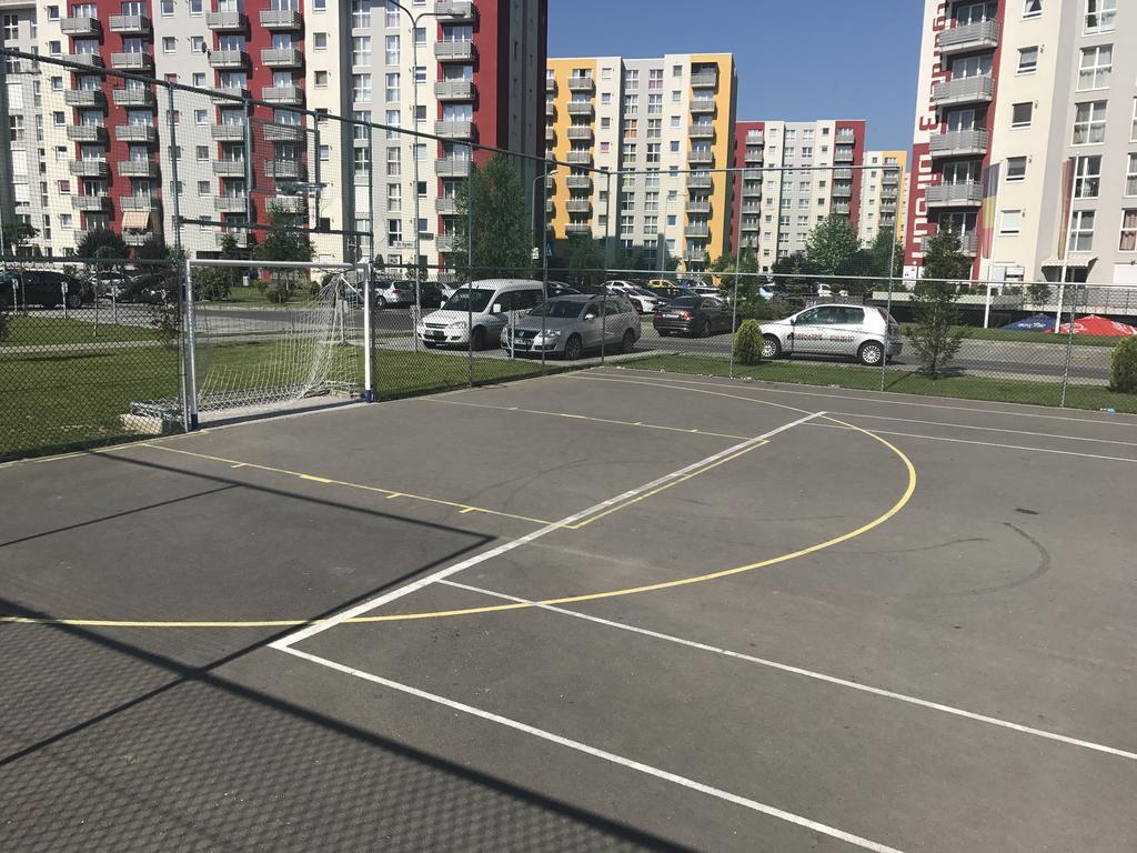 Jolly Apartment Брашов Екстер'єр фото